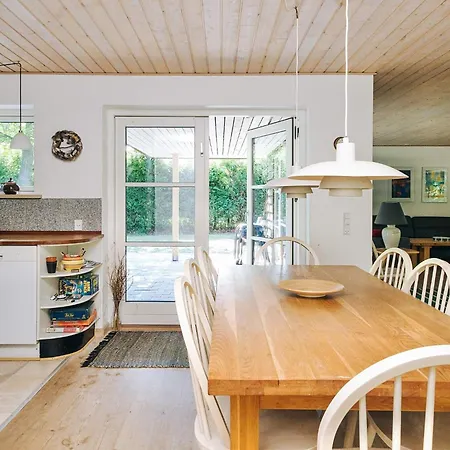 Holiday home 8 Person In *
