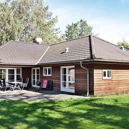 4 Star In Ferienhaus Store Fuglede