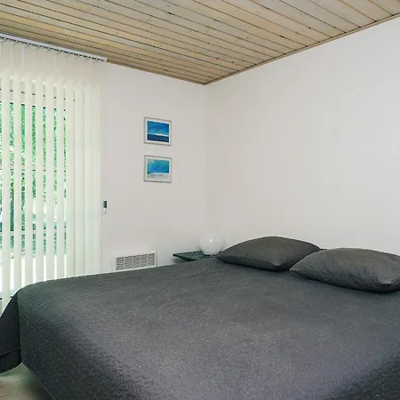 4 Star In Nyaraló *