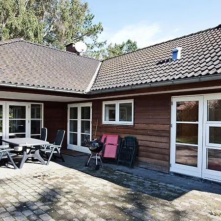 4 Star In Prázdninový dům Store Fuglede